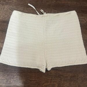 Garage crochet shorts